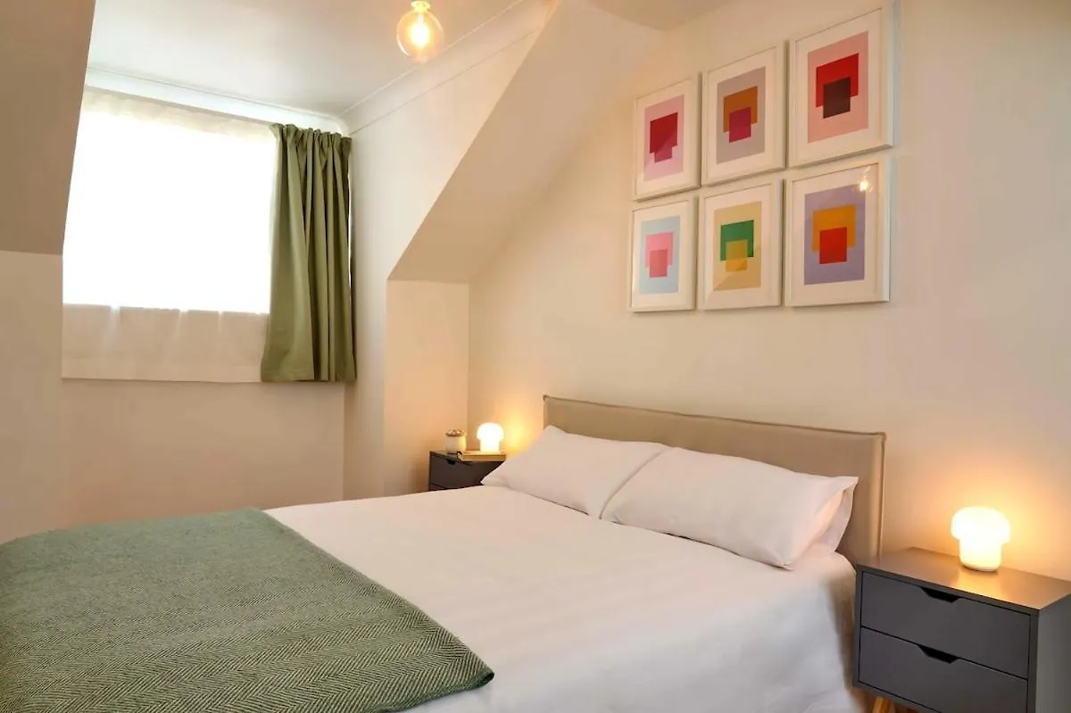 Cosy 1 Bedroom Flat Next To Brighton Beach 영국